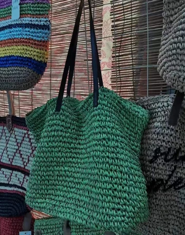 Ručne tkaná letná slamená taška zo zelenej knihy