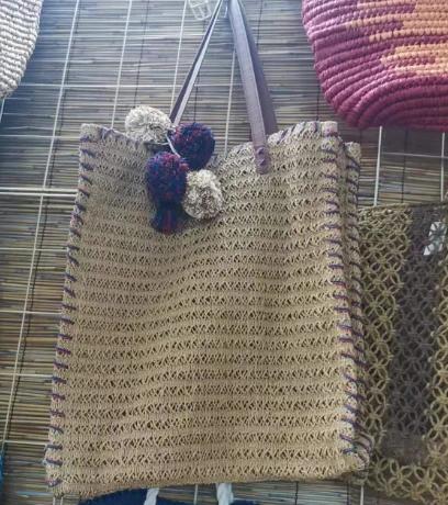 Papierová háčkovaná dámska letná kabelka